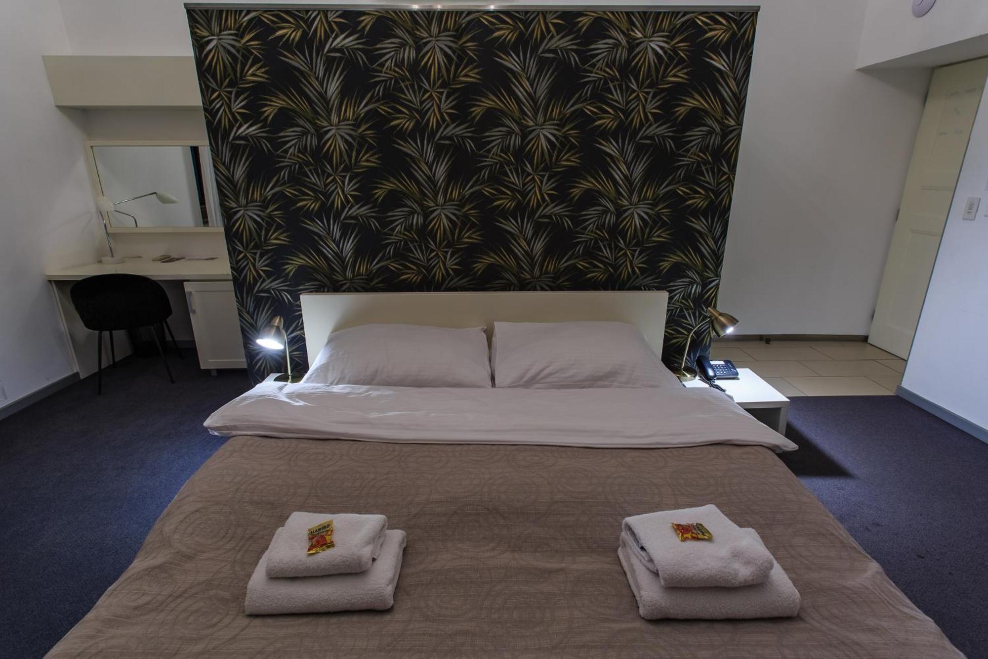 Hotel Villa Necas 질리나 외부 사진